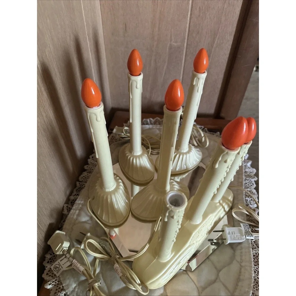 Vintage Electric‎ 3-Light Candolier Candelabra Ivory Plastic Base 9.75